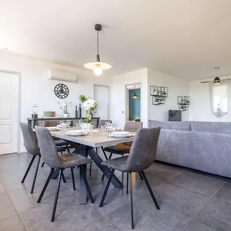 Apartman Des Cassant *